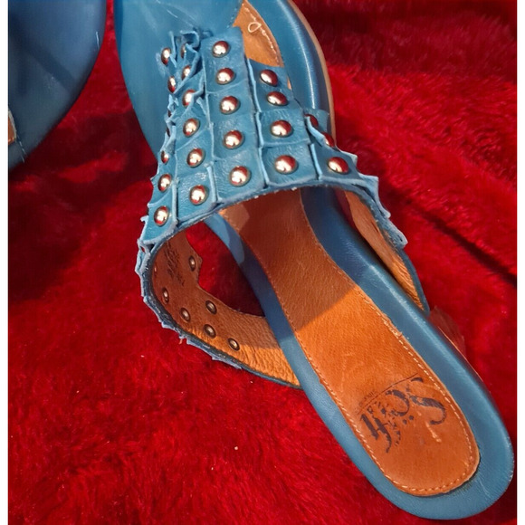 Söfft Clogs Wedges Sexy Gold Studded Pumps High Heels Women's Shoes Sz 7.5M - Picture 11 of 13